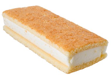 Beyaz arka planda izole edilmiş çikolatalı kurabiyeli vanilyalı sandviç..