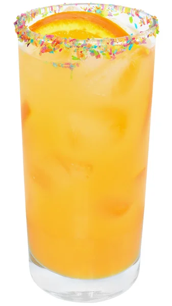 Cocktail com suco de laranja e cubo de gelo decorado com multicolo — Fotografia de Stock