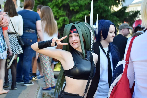 El festival de subculturas juveniles y cosplay "Znaki " — Foto de Stock