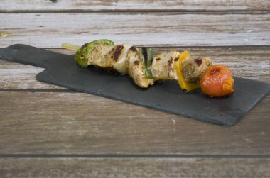 Ton balığı, deniz ürünleri, diyet, yemek, balık, protein, salata, deniz, fırın, şiş.