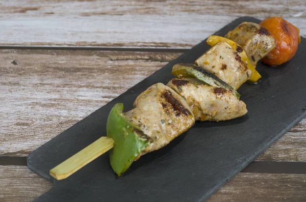 Ton balığı, deniz ürünleri, diyet, yemek, balık, protein, salata, deniz, fırın, şiş.