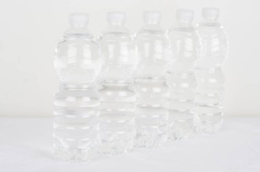 su, bir şişe su, kapak, gidratass, içecek, ıslak, şeffaf, sağlıklı, diyet, spor,