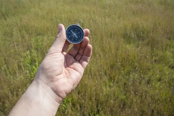 Orientation in the locality — Stock Photo, Image