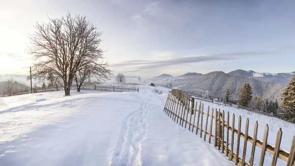 Dağlarda gün batımı