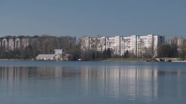 Şehir parkındaki Kishinev şehrine bakın.