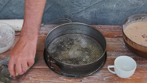 Hand Smörjer Bakning Skålen Fett — Stockvideo