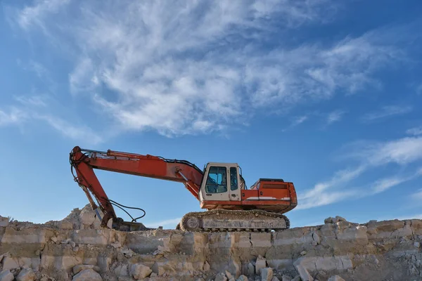 Excavatrice Trouve Sur Fond Une Carrière Pierre — Photo