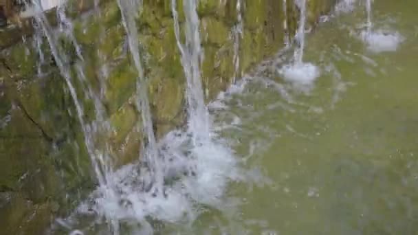 Wasserfontäne Aus Nächster Nähe Stadtbrunnen Aus Nächster Nähe — Stockvideo