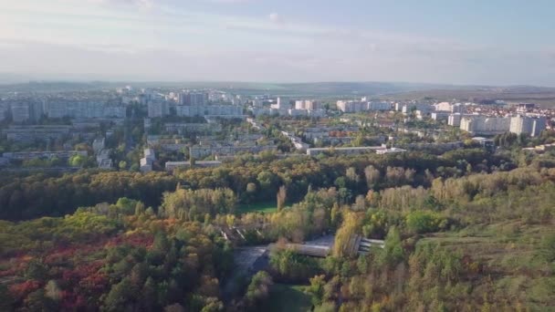 Vista Aérea Ciudad Atardecer Hermoso Paisaje Otoño Ciudad Kishinev República — Vídeos de Stock