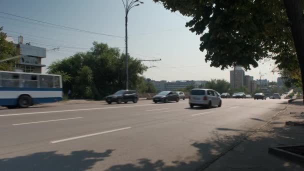 Chisinau Moldova August 2021 Trafik Central Stadskörning — Stockvideo