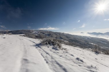 kış döneminde dağlar