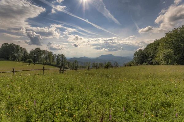 Montanhas montanhas paisagem — Fotografia de Stock