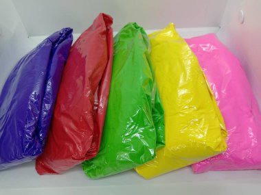 Diwali için çoklu renkli toz boyası