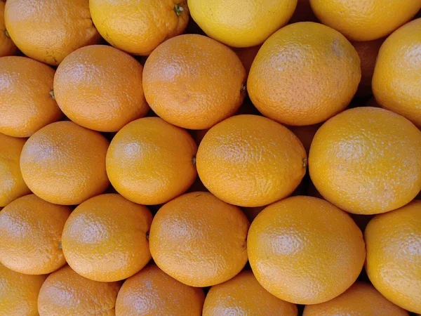 Grün Und Gelb Gefärbte Orange Lager Shop Zum Verkauf — Stockfoto