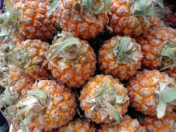 Sabroso Saludable Color Naranja Piña Mercado — Foto de Stock