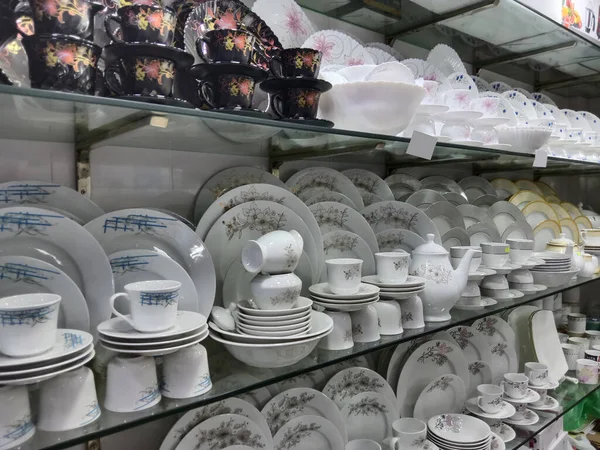 Ceramic Crockery Stock Shop Sell — Stock Photo, Image