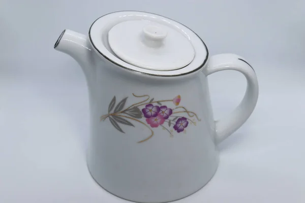 Керамічний Чайник Крупним Планом Білому Тлі — стокове фото