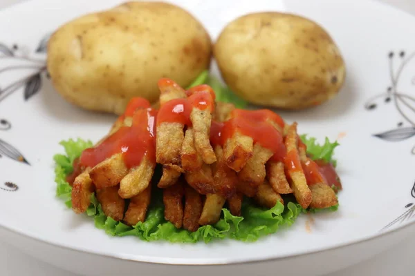 French Fries Stock Sauce Potato Lettuce Plate — Stock Photo, Image