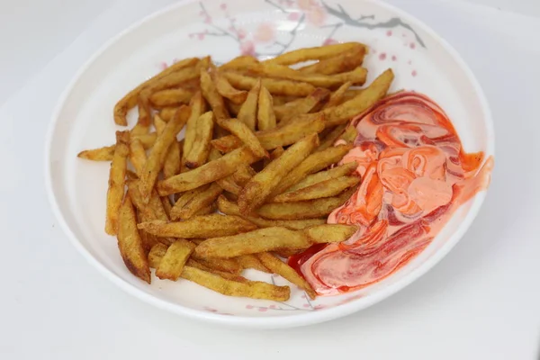 Смачні Здорові Картоплю Фрі Соусом Тарілці — стокове фото