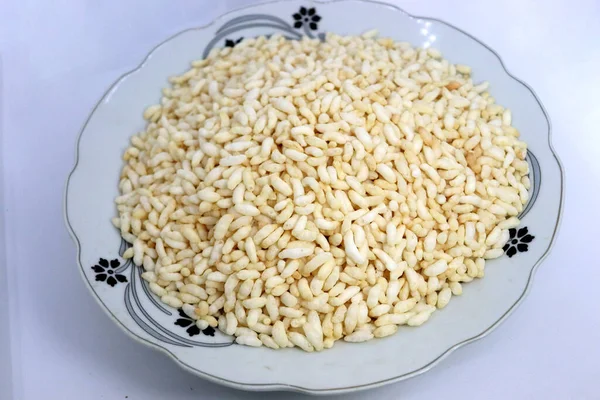 Tasty Healthy Puffed Rice Stock Plate — Stock Photo, Image