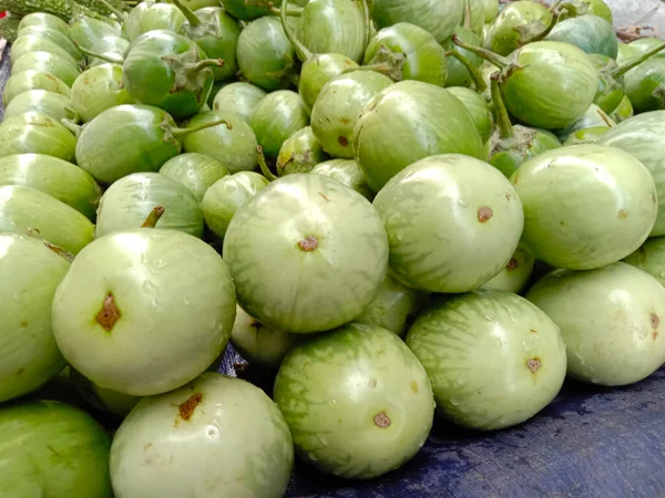 Ízletes Egészséges Zöld Színű Brinjal Készlet Eladó — Stock Fotó