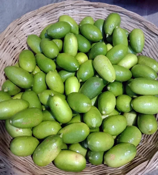 Sabroso Caldo Limón Verde Tienda Para Vender — Foto de Stock