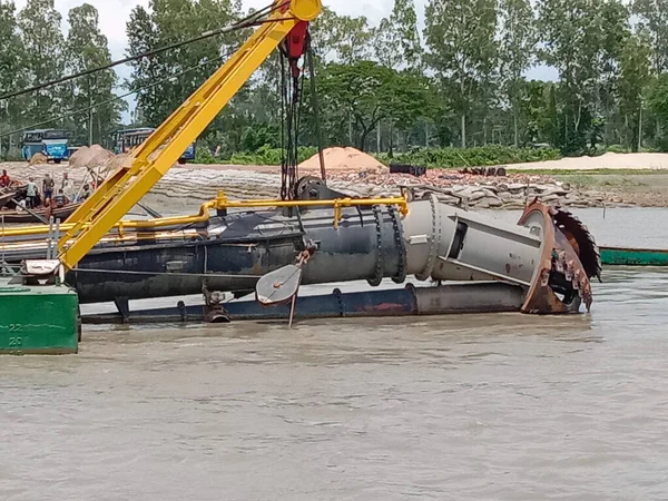 Une Drague Gros Plan Sur Plage Rivière Pour Dragage Sable — Photo