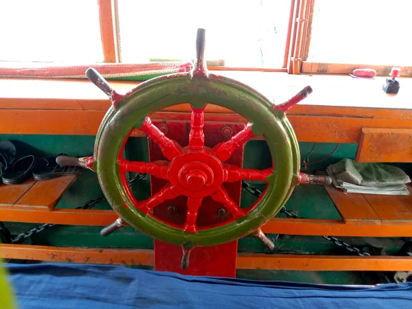 Boat Steering Wheel Lonch Driver — Stock Photo, Image