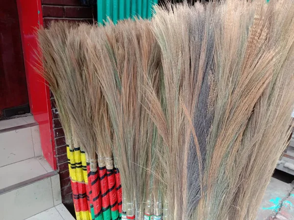 Flower Broom Stock Shop Sell Cleaning — Stock Photo, Image