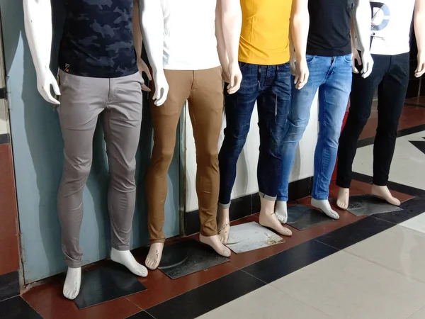 Pantalone Uomo Shirt Multicolore Con Modello Giocattolo Vendita — Foto Stock