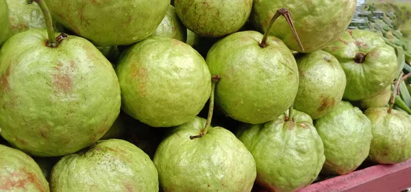 Ízletes Egészséges Guava Készlet Eladó — Stock Fotó