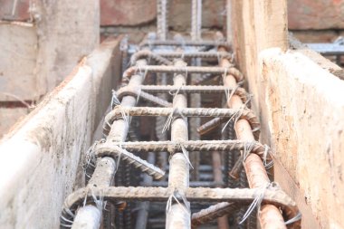 Bina inşaatı için sütun tabanı desteği