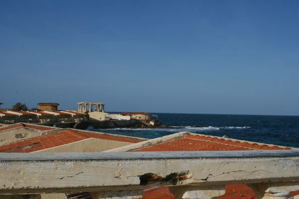 Los tejados de la ciudad portuaria —  Fotos de Stock