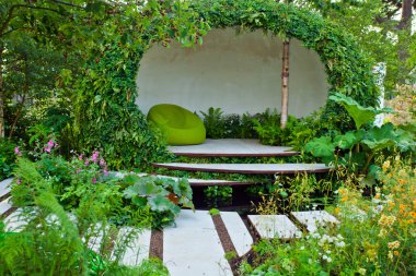 Veranda alan ile huzurlu Bahçe peyzaj