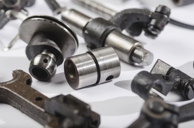 makine için eski parçaları