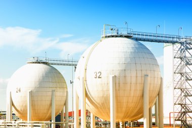 Benzin tankları depolama