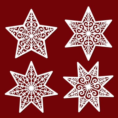 Bir dizi yeni yıl yıldızı. Kağıt, karton, ahşap ve diğer malzemeler için lazer kesim şablonlar. Noel ve Yeni Yıl dekorasyonları, şablonlar ve daha fazlası için uygun. Vektör.