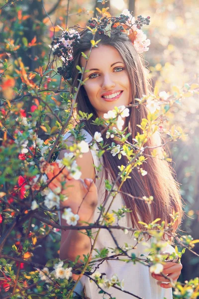 Beautiful flower nymph smiles with lovely expression — Stock Photo, Image