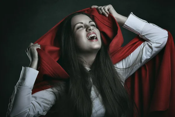 Vampire à capuchon rouge — Photo