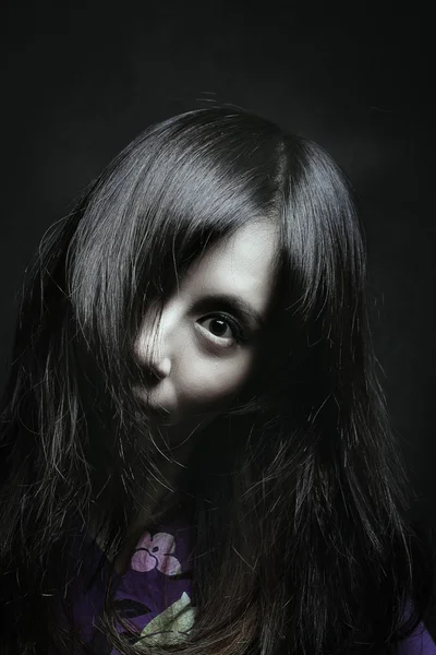 日本人女性の怖い肖像画 — ストック写真
