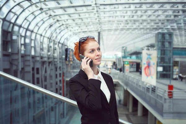 Beautiful business woman with cell — Stock Photo, Image