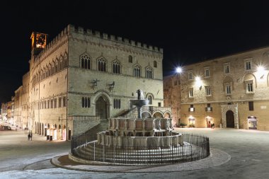 Perugia tarihi merkezi gece