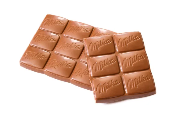 BELARUS, NOVOPOLOTSK - 30. OKTOBER 2020: Milka-Schokolade isoliert — Stockfoto