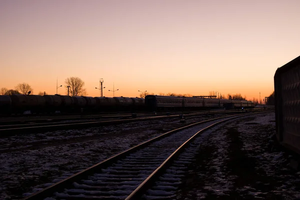 Ferrocarriles Nieve Oscuridad Amanecer — Foto de Stock