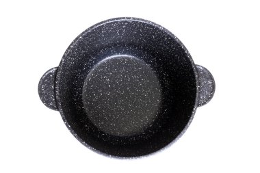 Siyah tencere beyaz bir arkaplanda izole edilmiş.