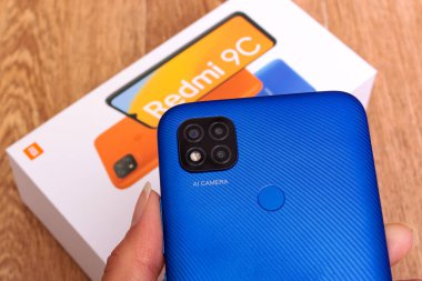 BELARUS, NOVOPOLOTSK - 30 MAYIS, 2021: Xiaomi redmi 9c Kamerası