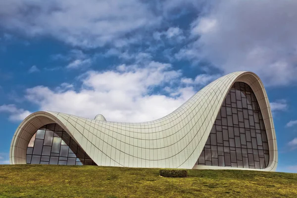 Baku Azerbaijan 2021 Heydar Aliyev Center Bangunan Markah Tanah Arsitektur — Stok Foto