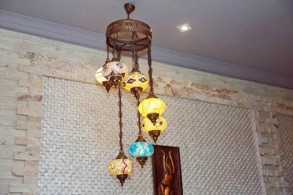 아제르바이잔 2021 Colorful Turkish Lamps Lanterns Wanging Lamp Shop Sale — 스톡 사진