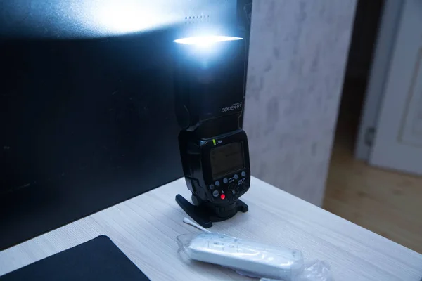 Azerbaïdjan Bakou 2021 Flash 600 Flash Caméra Speedlight Avec Filtre — Photo