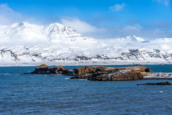 Όμορφη Θέα Χειμώνα Του Γραφικού Ατλαντικού Ωκεανού Στην Ισλανδία Ένα — Φωτογραφία Αρχείου